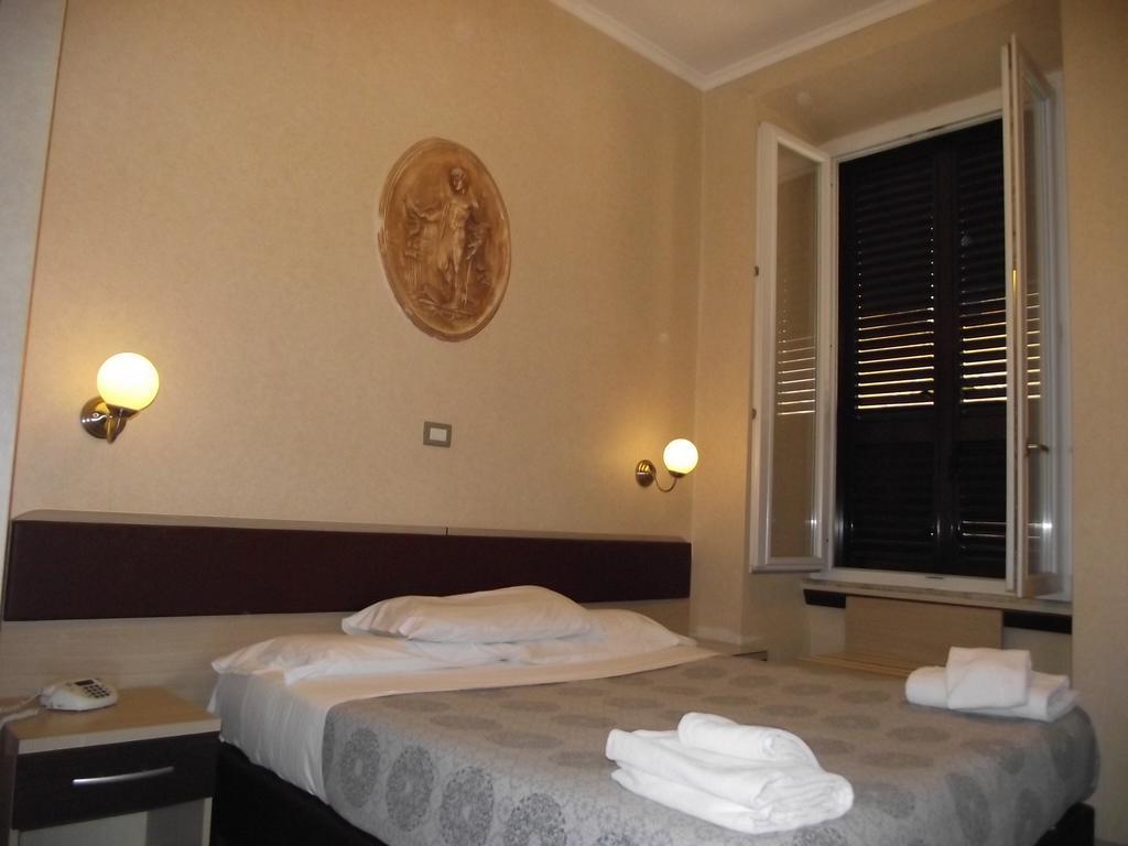 Standard Double Room,146893685:JPEG